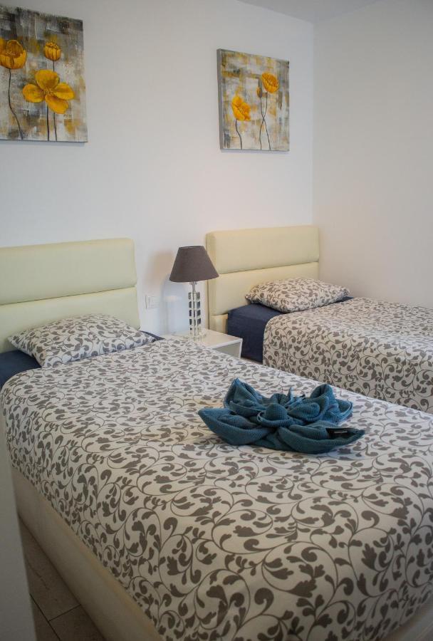 Los Gracioseros Puerto Del Carmen Luxury Екстериор снимка